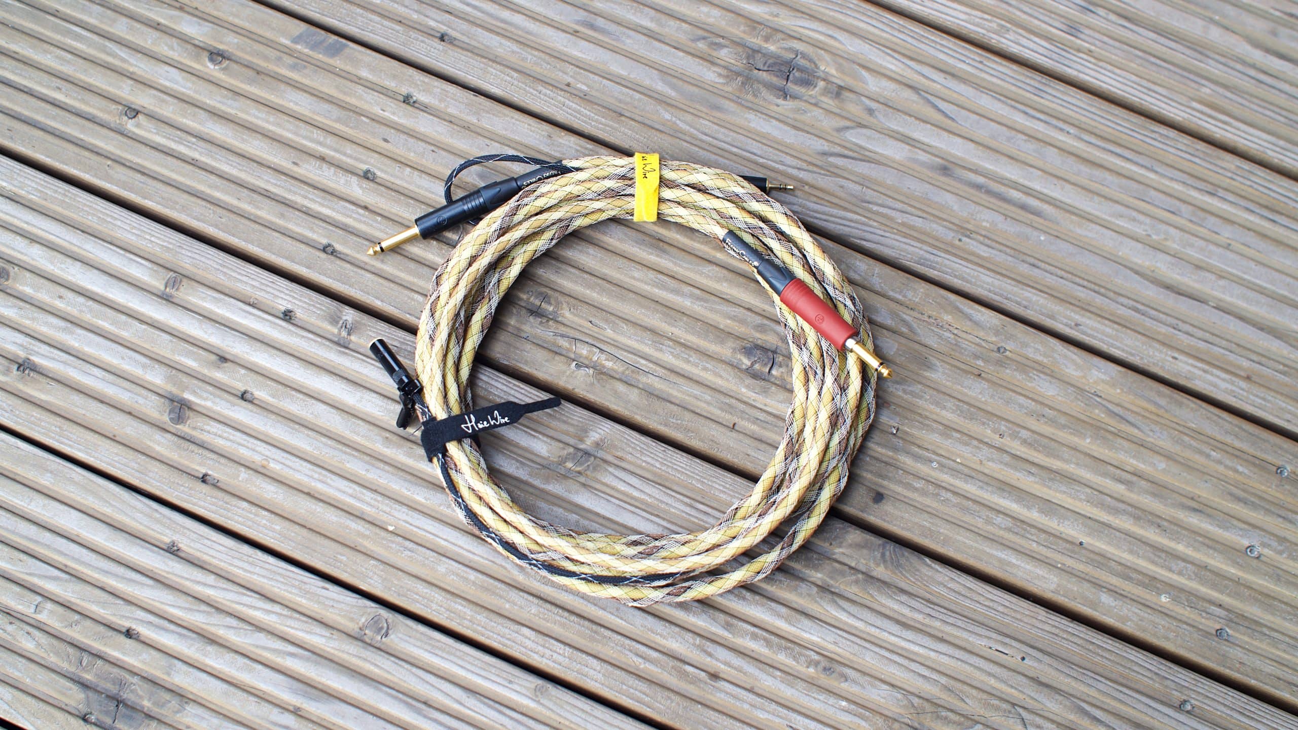 Dual Freaky Cables photo