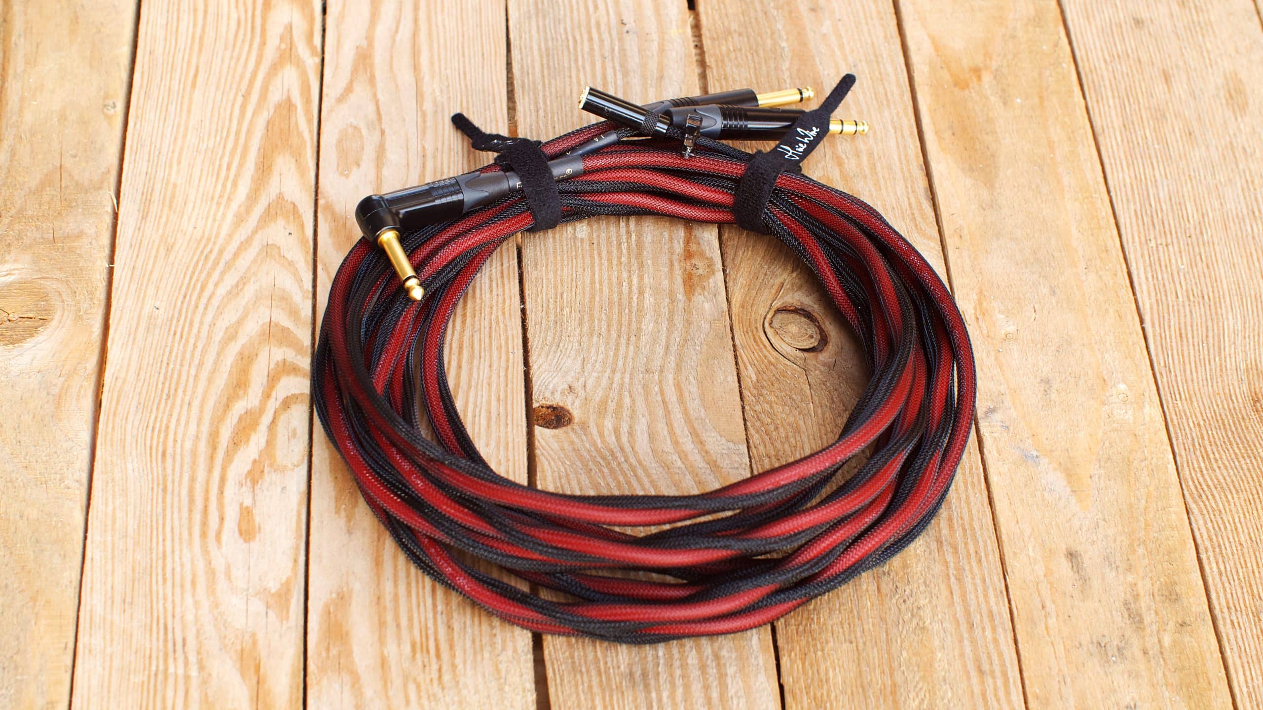 Dual Freaky Cables photo